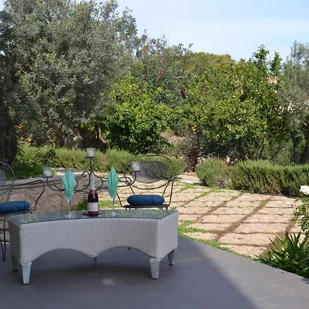 Villa Porto Heli * بورتو خيلي
